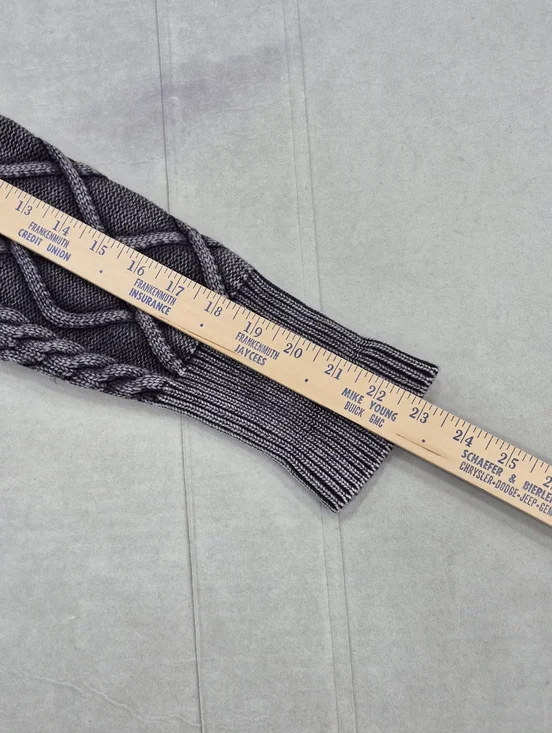 Easel cable knit cardigan sweater women's small ash gray burnout horn buttons - Picture 6 of 12